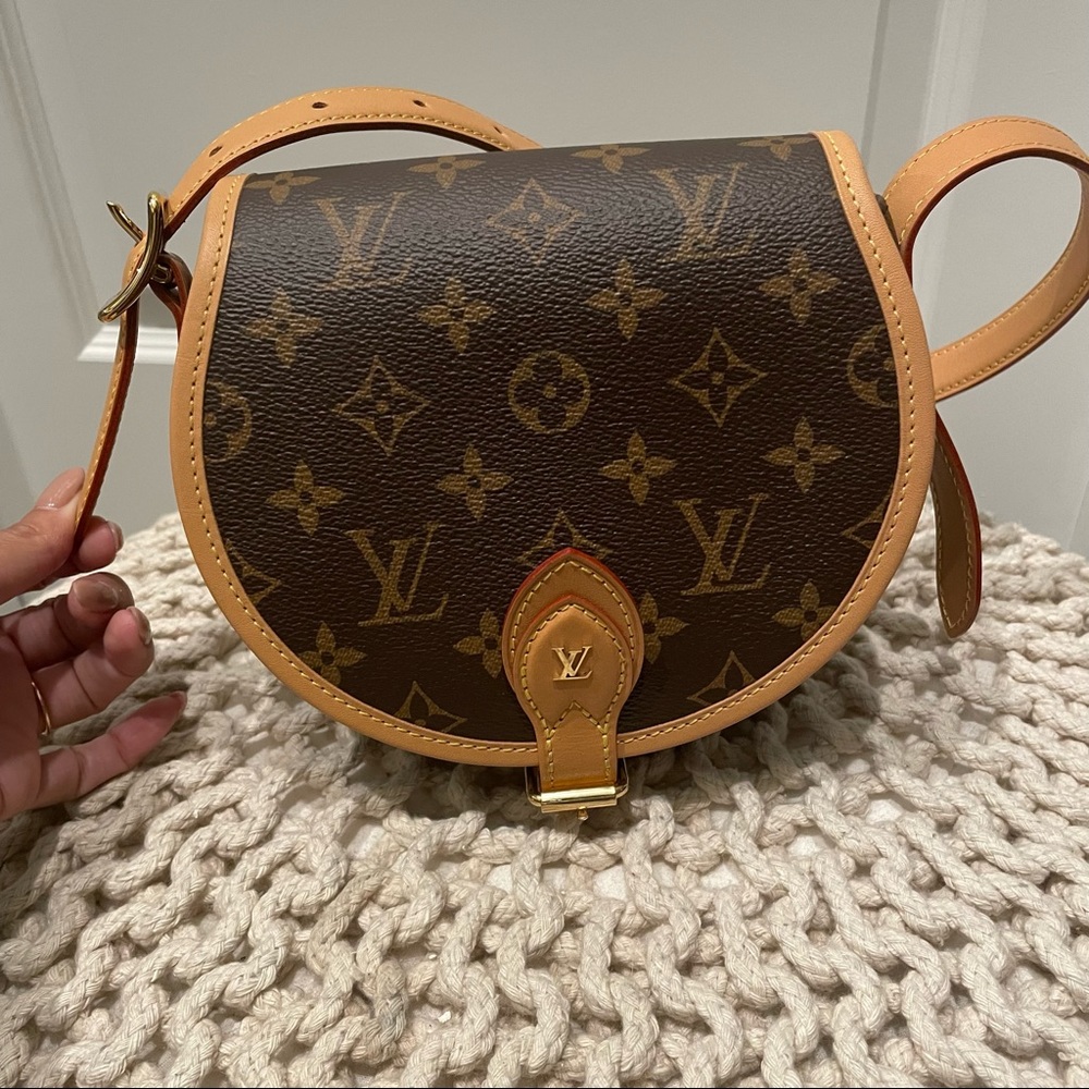 Louis Vuitton Tambourin